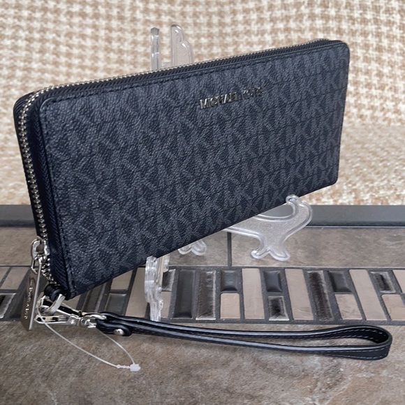 Michael Kors Jet Set Travel Large Travel CONTINENTAL Wristlet-Wallet - Picture 12 of 16